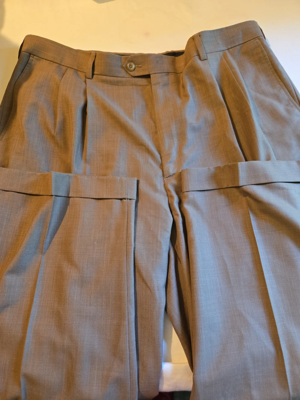 Perry Ellis Men's Classic Dress Pants in Brown Size 42x32